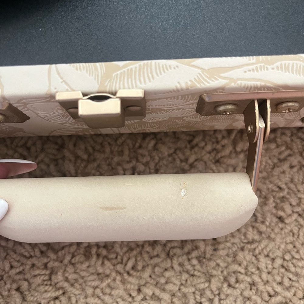 Floral Cream & Gold Crosley Record Player - Picture 6 of 6